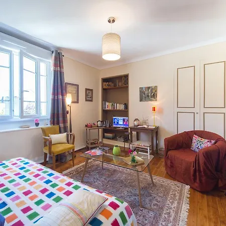 La Mancelle - D'hotes فندق مبيت وإفطار 3*